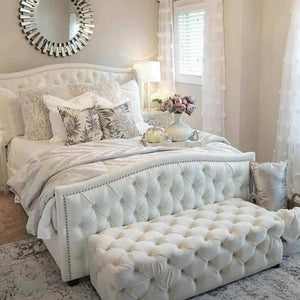 MERY CHESTERFIELD BED