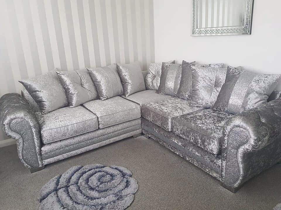 Rio Tuxedo Chesterfield Silver Crush Velvet 5 Seater Corner Sofa – Ray ...